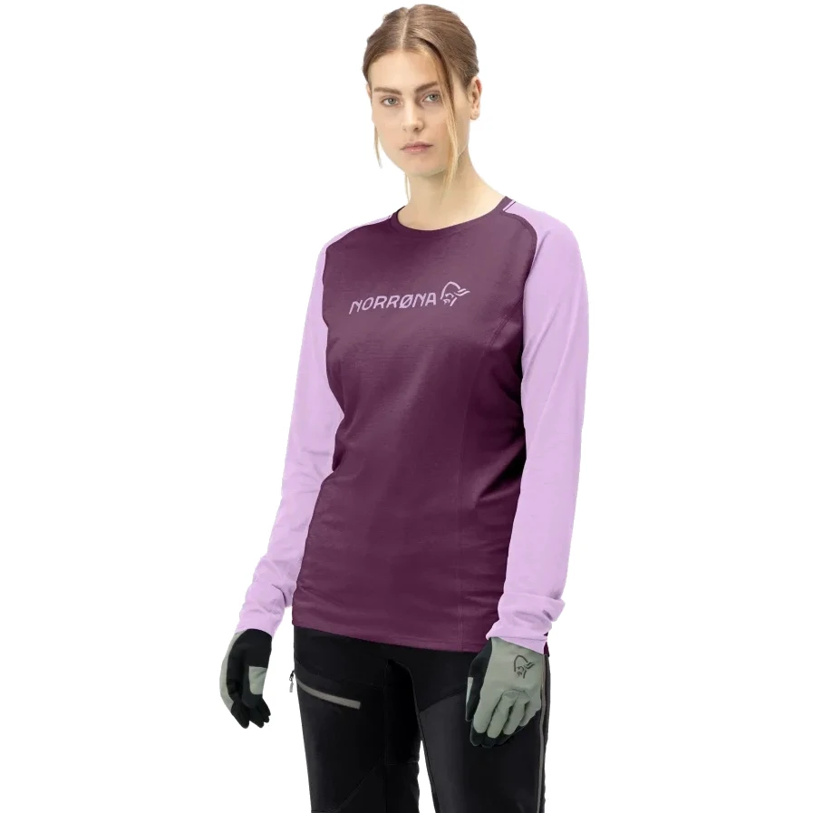 Norrona Camiseta De Manga Larga Mujer - Fjørå Equaliser Lightweight - Dark Purple/Violet Tulle 1 Norrona Camiseta De Manga Larga Mujer - Fjørå Equaliser Lightweight - Dark Purple/Violet Tulle