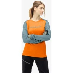 Norrona Camiseta De Manga Larga Mujer - Fjørå Equaliser Lightweight - Orange Popsicle/Tourmaline 8 Norrona Camiseta De Manga Larga Mujer - Fjørå Equaliser Lightweight - Orange Popsicle/Tourmaline -Norrona norrona fjora equaliser lightweight long sleeve shirt women orange popsicle tourmaline 4 1126767