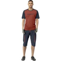 Norrona Camiseta Hombre - Fjørå Equaliser Lightweight - Rooibos Tea/Indigo Night -Norrona norrona fjora equaliser lightweight t shirt men rooibos tea indigo night model 1 1399609