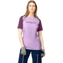 Norrona Camiseta Mujer - Fjørå Equaliser Lightweight - Dark Purple/Violet Tulle