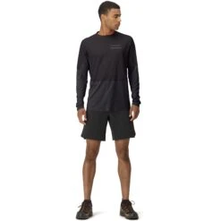 Norrona Camiseta De Manga Larga Hombre - Senja Equaliser Lightweight - Caviar 8 Norrona Camiseta De Manga Larga Hombre - Senja Equaliser Lightweight - Caviar -Norrona norrona senja equaliser lightweight long sleeve men caviar model 1 1399851