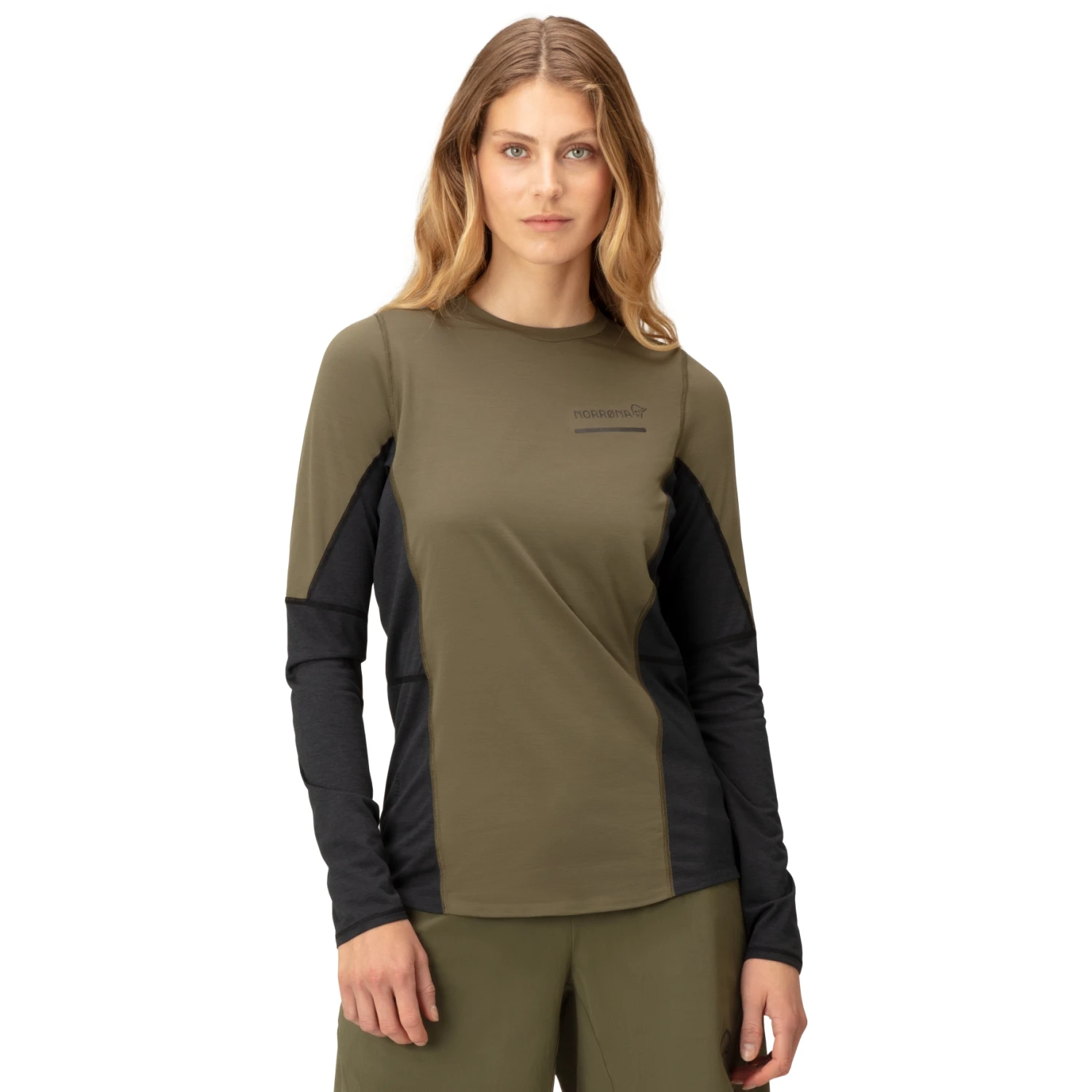 Norrona Camiseta De Manga Larga Mujer - Senja Equaliser Lightweight - Olive Night 1 Norrona Camiseta De Manga Larga Mujer - Senja Equaliser Lightweight - Olive Night