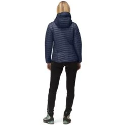 Norrona Plumífero Chaqueta Mujer - Trollveggen Superlight Down850 Hood - Indigo Night -Norrona norrona trollveggen superlight down850 hood jacket women indigo night 4 1258418